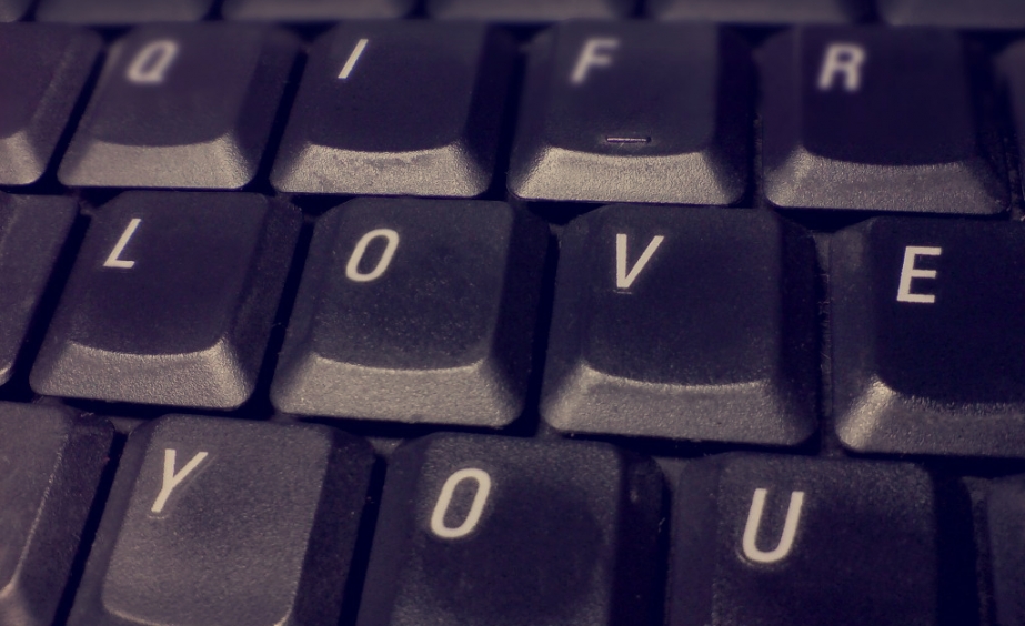 Tangentbord där tangenterna bildar I LOVE YOU